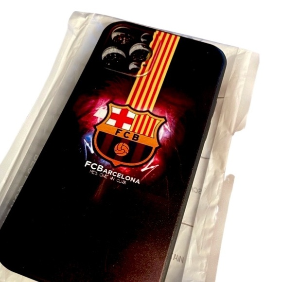 BARCELONA soccer logo crest iPhone 12 Pro gel case NWT - Picture 3 of 5